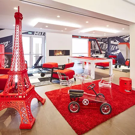 Gustave Hotel