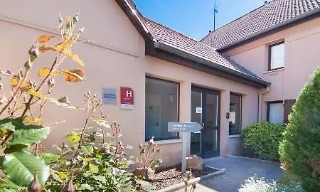 Отель Gustave 3*