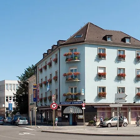 ホテル Gustave コルマール